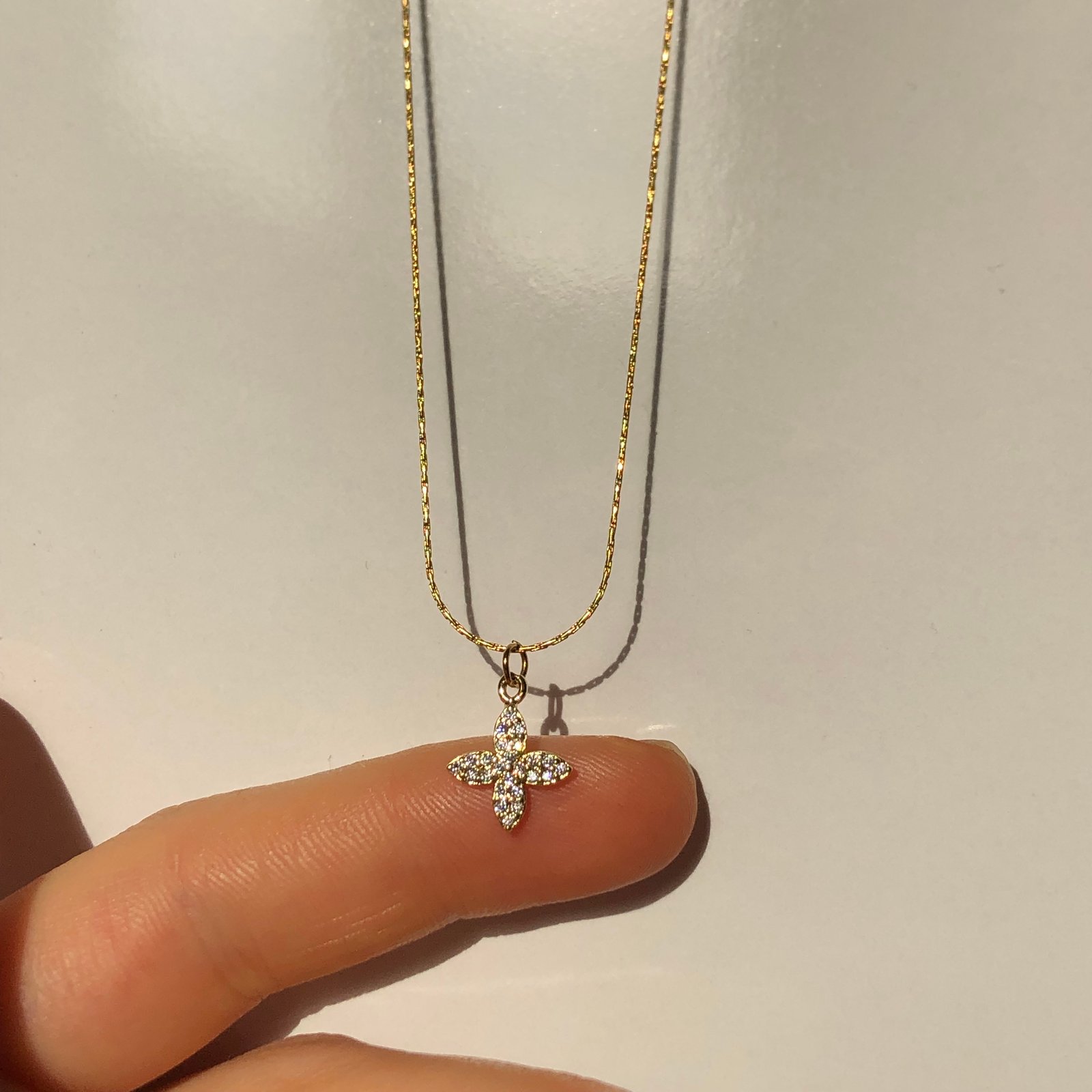 Çelik kolye zirkon taş yıldız